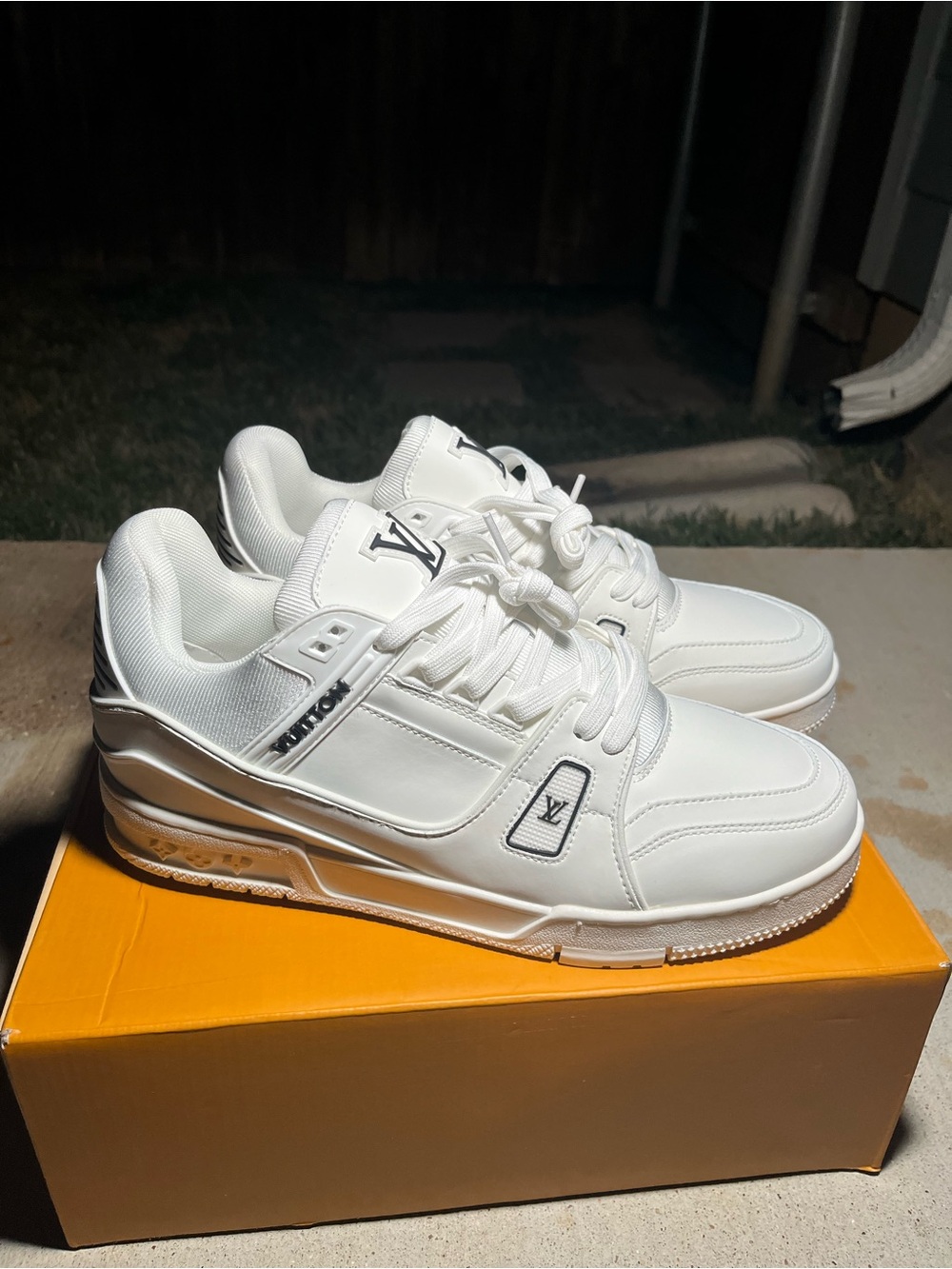 White Leather Men's Low-Top Sneakers